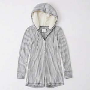 Abercrombie Sherpa lined Sleep Romper-NWT
